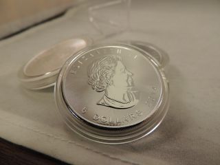 2014 Canada Maple Leaf $5 One Troy Oz.  9999 Fine Silver Coin photo