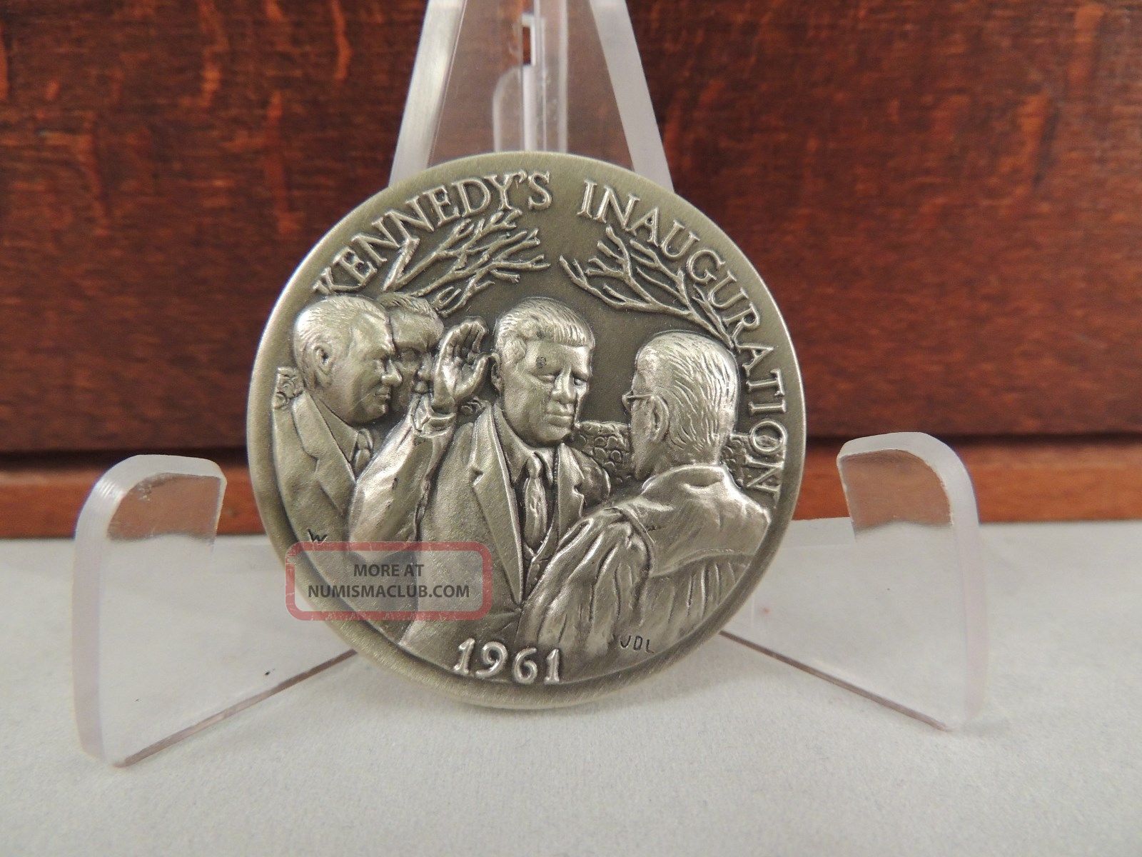 Longines Symphonette Sterling Silver 1961 Kennedy Medal Cond. Exonumia photo