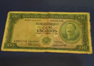Mozambique Banknote 100 Escudos 1961 Portugal photo