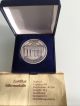 Berlin Wall.  999 Silver Commemorative Coin.  26grams,  Certificate Of Authenticity Exonumia photo 2