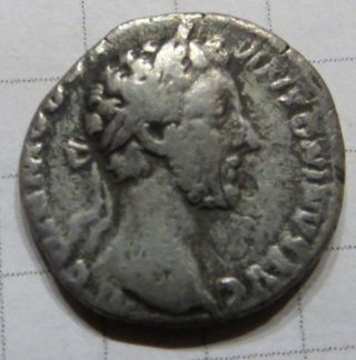 ^rzz^.  Ancient Roman Imperial Coin.  Silver Denarius.  2.  9g.  Uncertified.  Vf photo