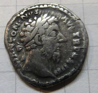 ^rzz^.  Ancient Roman Imperial Coin.  Silver Denarius.  3.  1g.  Uncertified.  Vf photo