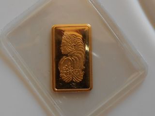 Pamp Suisse Veriscan 1 Gram.  9999 Pure 24 Karat Gold Bullion Bar photo