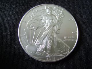 2015 Silver Us Eagle Dollar Coin 1oz Fine Silver Bullion Uncirculated photo