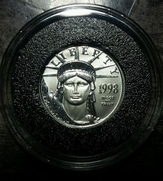 1998 (2nd Year) 1/10 Oz American Platinun Eagle Coin.  Bu. photo