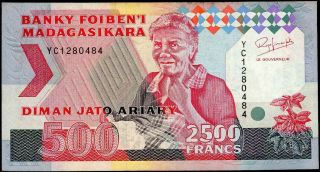 Madagascar Banky Foiben ' I 2500 Francs=500 Ariary Nd (1993) Xf,  Banknote photo