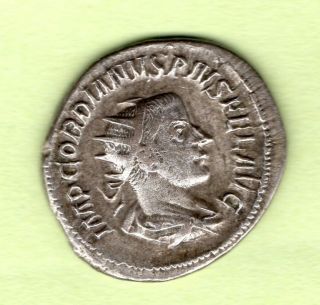 Gordian Iii (238 - 244) - Antoninianus/aurelianus - Fort Redvx photo