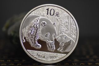 40mm China 2011 1oz Alloy Silver Plated Panda Commemorative Coin - - 10yuan photo