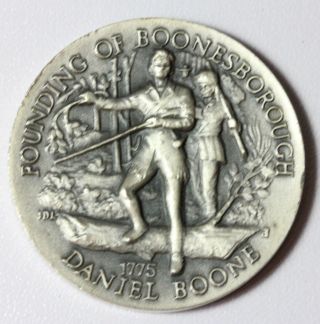 Vintage Longines Symphonette 1775 Daniel Boone.  999 Silver Round Medal - 36.  9 G photo