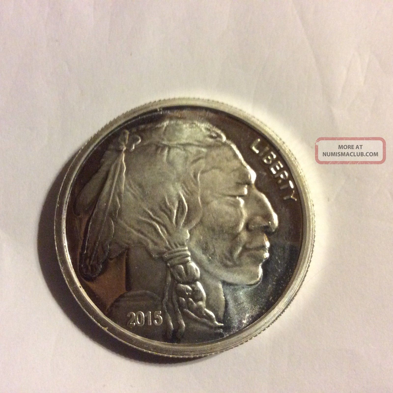 1 Oz Silver Buffalo Round.  999 Fine (uncirculated) Silver photo