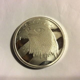 1 Oz Silver Round Eagle.  999 Fine (uncirculated) photo