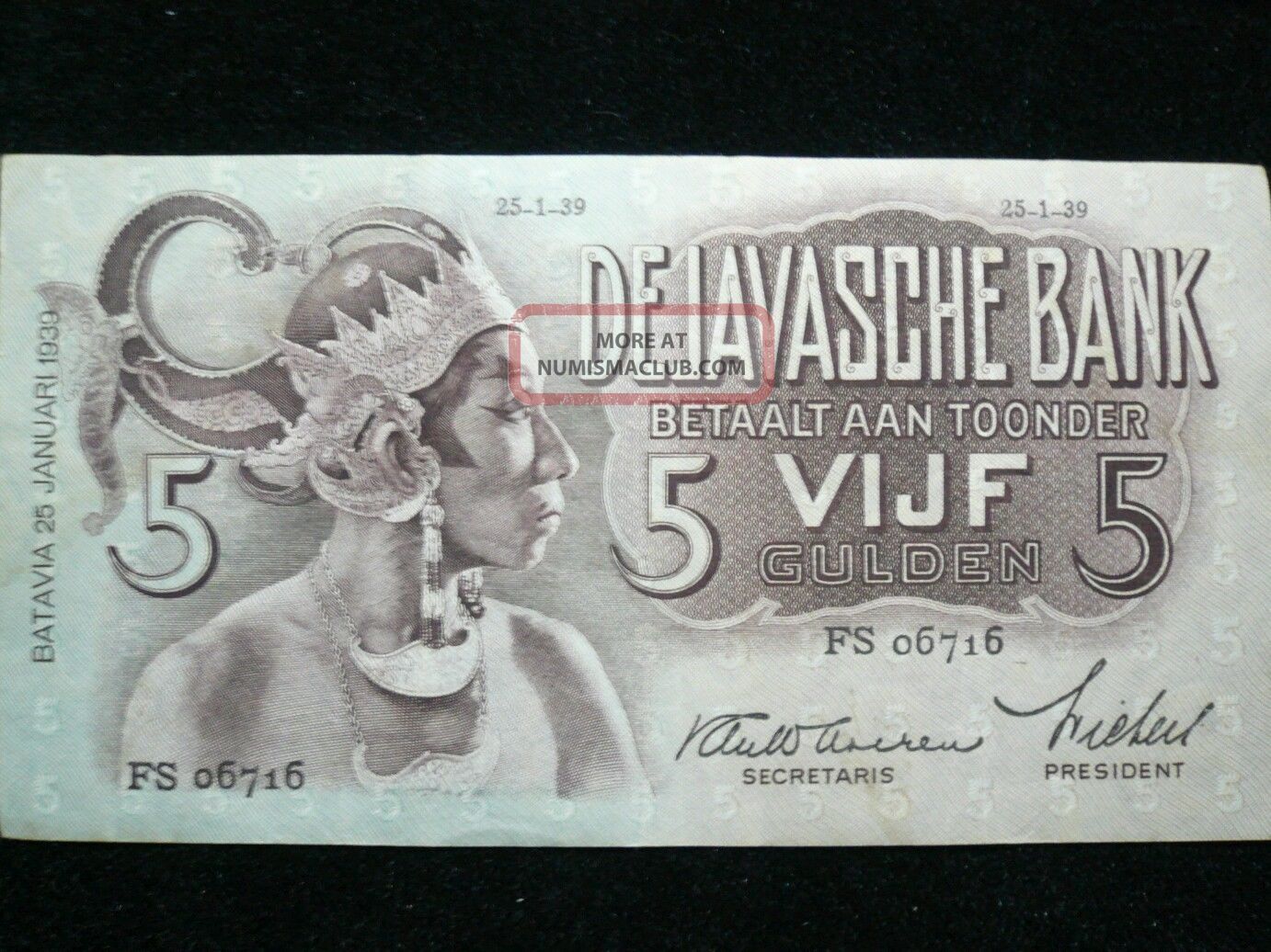 Nederlands Indie Bank Note,  Javanese Dancers Series,  1939,  5 Gulden Paper Money: World photo