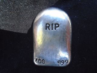 2015 Cmg Rip Tombstone Antique 40 Grams 999 Silver Art Bar 40 Minted photo