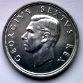 South Africa 5 Shillings Coin 1948 Uncirculated.  800 Silver Km - 40.  1 photo