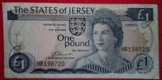 States Of Jersey 1976 - 1988 1 Pound Note. photo