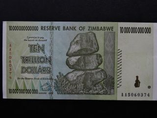 Zimbabwe 10 Trillion Dollar Bill $10,  000,  000,  000.  00 Crisp Unc photo