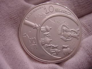 Silver Plated Comic Strip Coin - Asterix Commemorative - Coin - photo