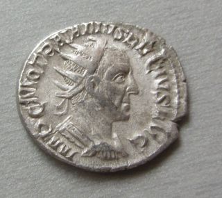 Roman Empire - Trajan Decius - 249 - 51 Ad - Silver Denarius photo