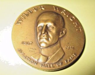 Wilbur Wright 1867 - 1912 Aviation Hall Of Fame Bronze Medallion Coin D1 Pc photo