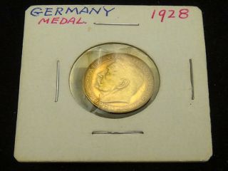 1928 Germany Paul Von Hindenburg Gold Medal D492 photo