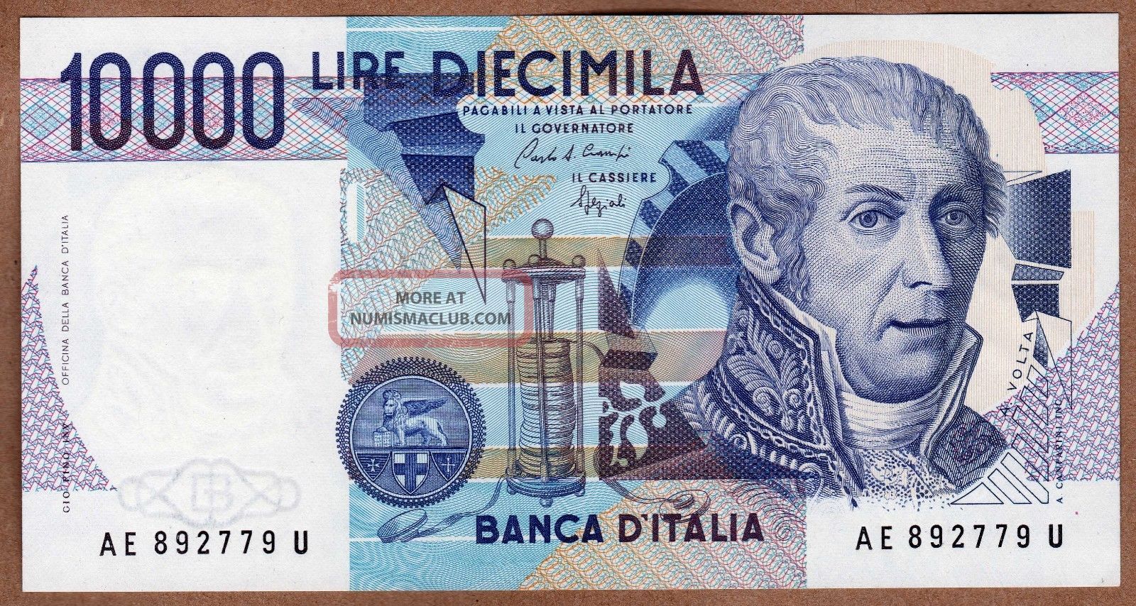 Italy - Banca D`italia - 10000 Lire - D.  1984 - P112b - About Uncirculated Europe photo