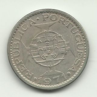 5 Escudos From Mozambique - 1971 - Copper - Nickel - Circulated - Scarce. photo
