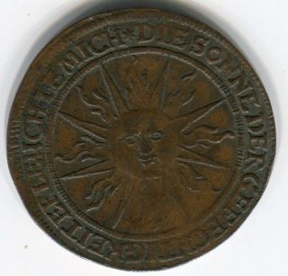 18th Century,  Germany: Sun Of Justice,  Moralizing Bronze Jeton,  24mm photo