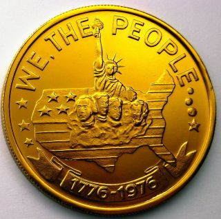 Mount Rushmore/statue Of Liberty Token 1976 Pan Gold Alum Doubloon We The People photo