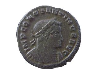 Ae Follis Of Roman Emperor Constantine The Great,  Lyons,  86001 photo