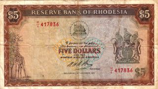 1972 Rhodesia 5 Dollars Note. photo