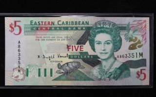 2000 $5 Eastern Caribbean Montserrat P.  37 Gem Cu photo