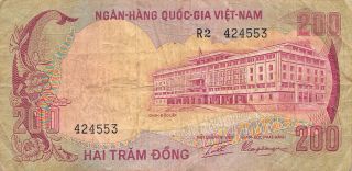 Viet Nam 200 Dong Nd.  1972 P 32a Series R2 Circulated Banknote Bw10b photo