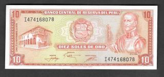 Peru,  10 Soles De Oro Banknote 1976 Unc photo