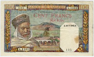 Algeria 1942 Issue 100 Francs Note Crisp Vf.  Pick 88. photo