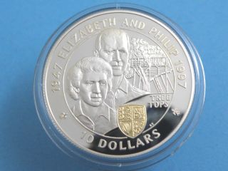 Fiji - 1997 Silver Proof Ten Dollar Coin With Gold Cameo - Wedding Anniversary photo