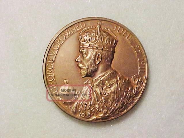 King George V & Queen Mary 1911 Bronze Coronation Medal & Case Exonumia photo