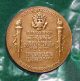 Douglas Macarthur Bronze Medal In Recognition Of Gallant Service 1962 Exonumia photo 1