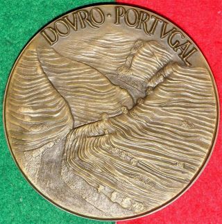 Douro County / Port Wine Institute 1933 - 1973 / Bronze Medal By Vilar photo