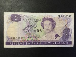 1981 Zealand Paper Money - 2 Dollars Banknote photo