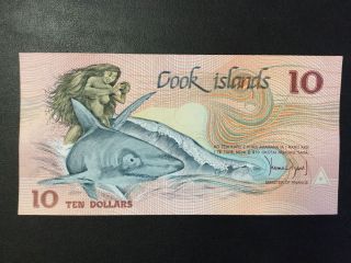 1987 Cook Islands Paper Money - 10 Dollars Banknote photo