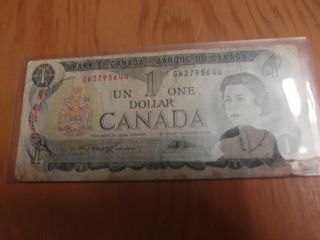 Canadian 1973 $1.  00 Circulated Canada Bills photo
