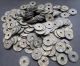 Mixture 100pc Chinese Bronze Coin Old Dynasty Antique Currency Cash 31 - 35mm Coins: Medieval photo 1