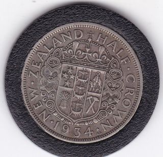 1934 N.  Z.  King George V Half Crown (2/6) Silver (50) Coin photo