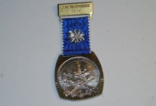 Stamp Pickers Vintage 1974 German Volksmarch Volksmarsch Medal 1 photo
