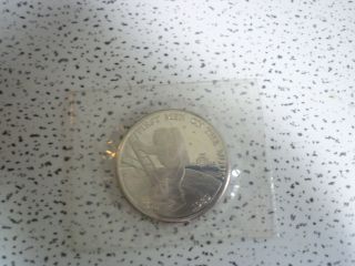 First Men On The Moon 5 Dollars 1969 - 1989 Commemorative Coin Marshall Islands photo