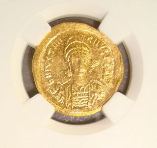 Ad 527 - 565 Justinian I Ancient Byzantine Gold Solidus Ngc Choice Ms 4/5 5/5 photo