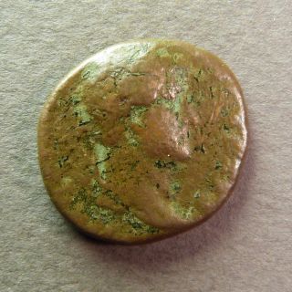 Roman Imperial Ae23 As Coin Of Hadrian Roma - Ric 716 photo