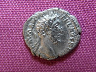 Commodus,  Rome,  Ar Denarius,  185 - 186 Ad,  Jupiter,  Ric 138 photo