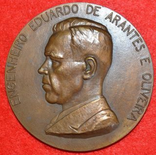 Bronze Medal Alluding To Eduardo Arantes And Oliveira / Governor General Of Moza photo