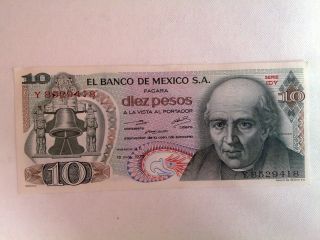 10 Peso Mexico Banknote 1975 Cir.  Hidalgo Bdm photo